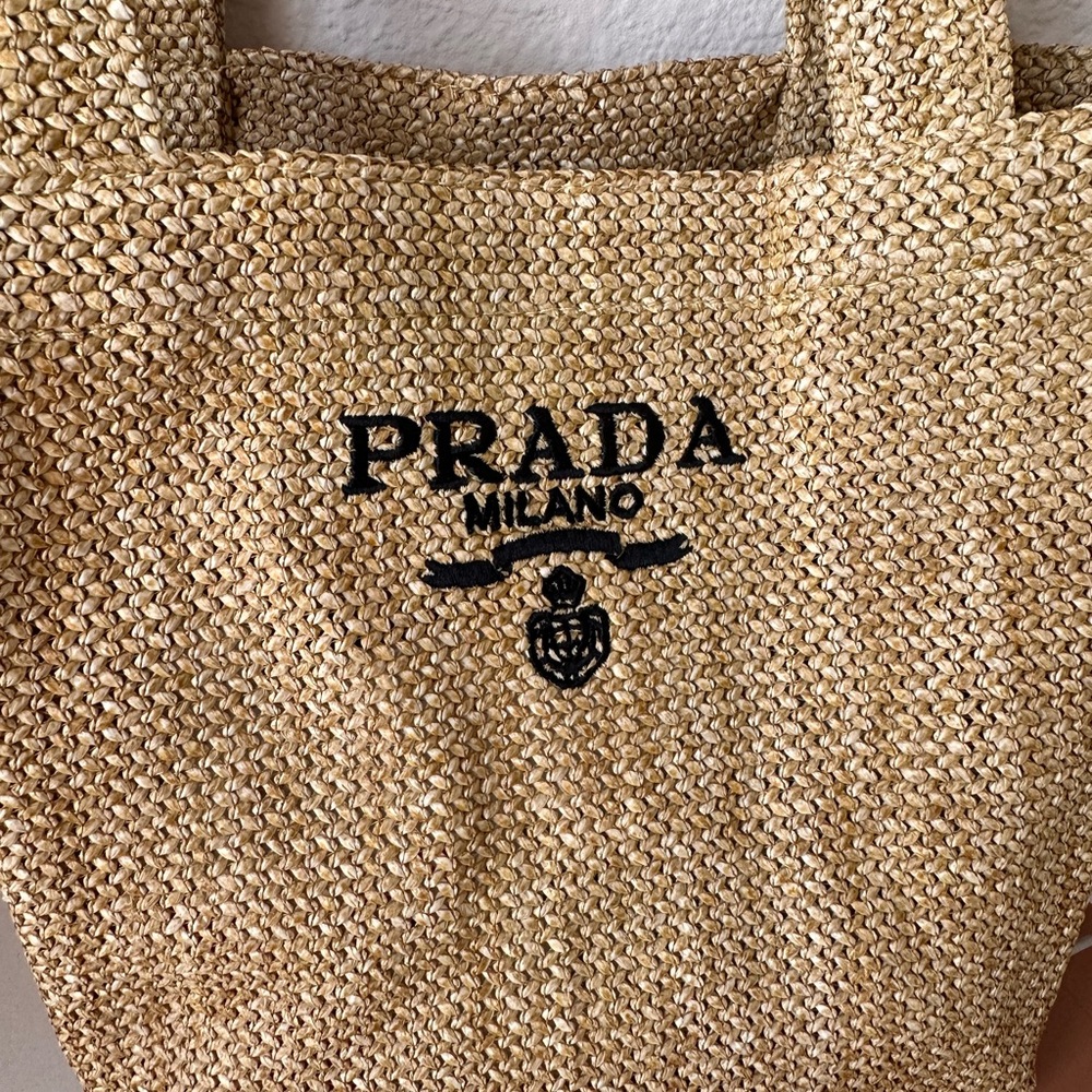 Prada  Mini Tote bag GWP - Picture 2 of 7